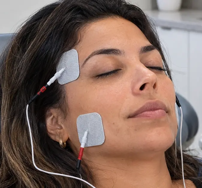 Aplicação de TENS na musculatura facial